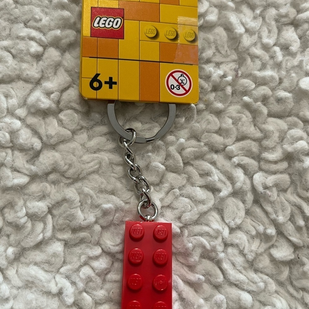 Red Brick Keychain - Picture 8 of 9